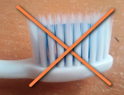 Eski diş fırçası